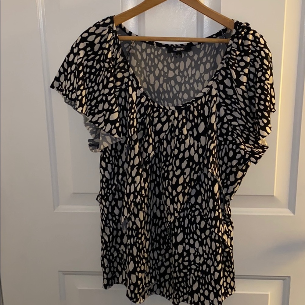 ✨EUC - Elementz Top Size XL